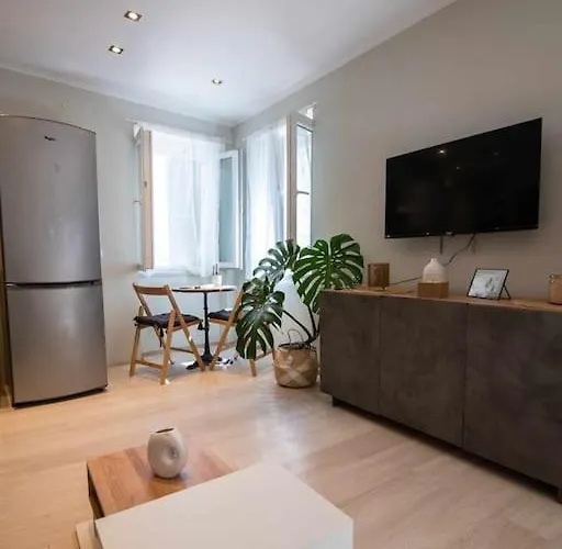 Modern Apartment In The Heart Of Corfu\'S Old Town