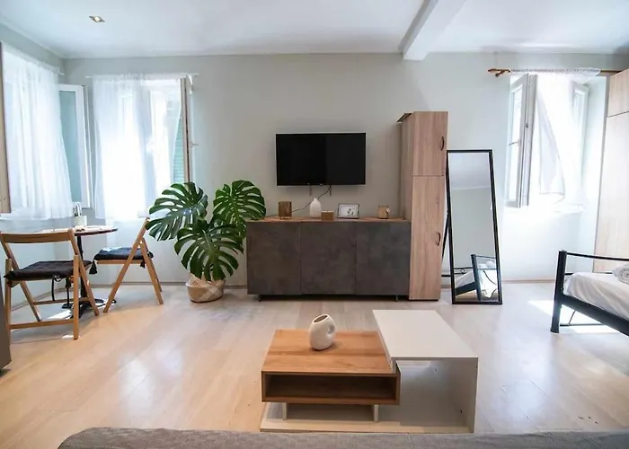 Modern Apartment In The Heart Of Corfu\'S Old Town